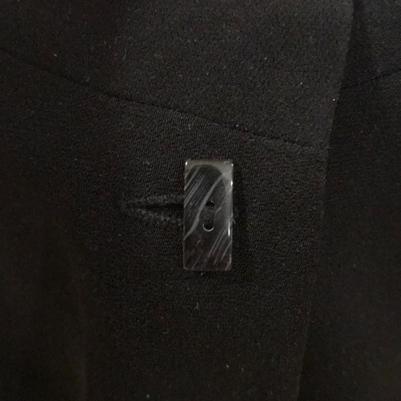 Black blazer - Picture 3 of 4